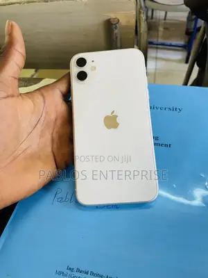 Apple iPhone 11 64 GB White