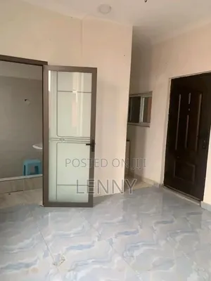1bdrm Apartment in Behind Starbites, Boundary Road Area for rent