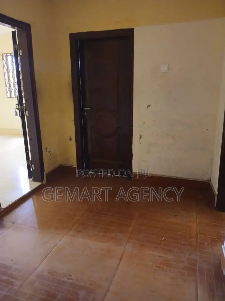 3bdrm House in Taifa for rent