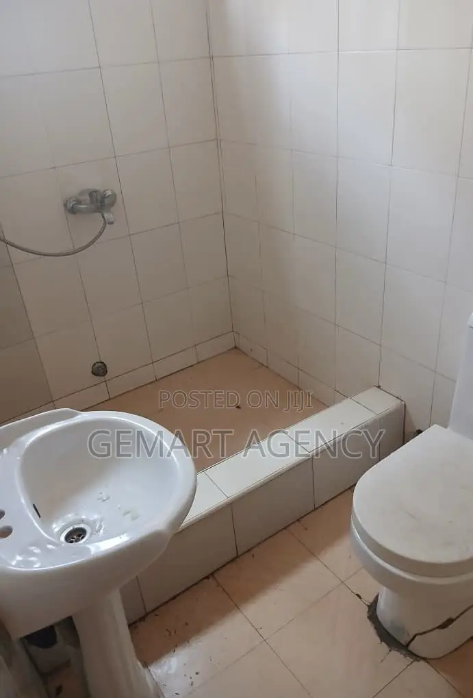 3bdrm House in Taifa for rent