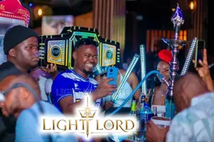 Strob Led Light Champagne Light