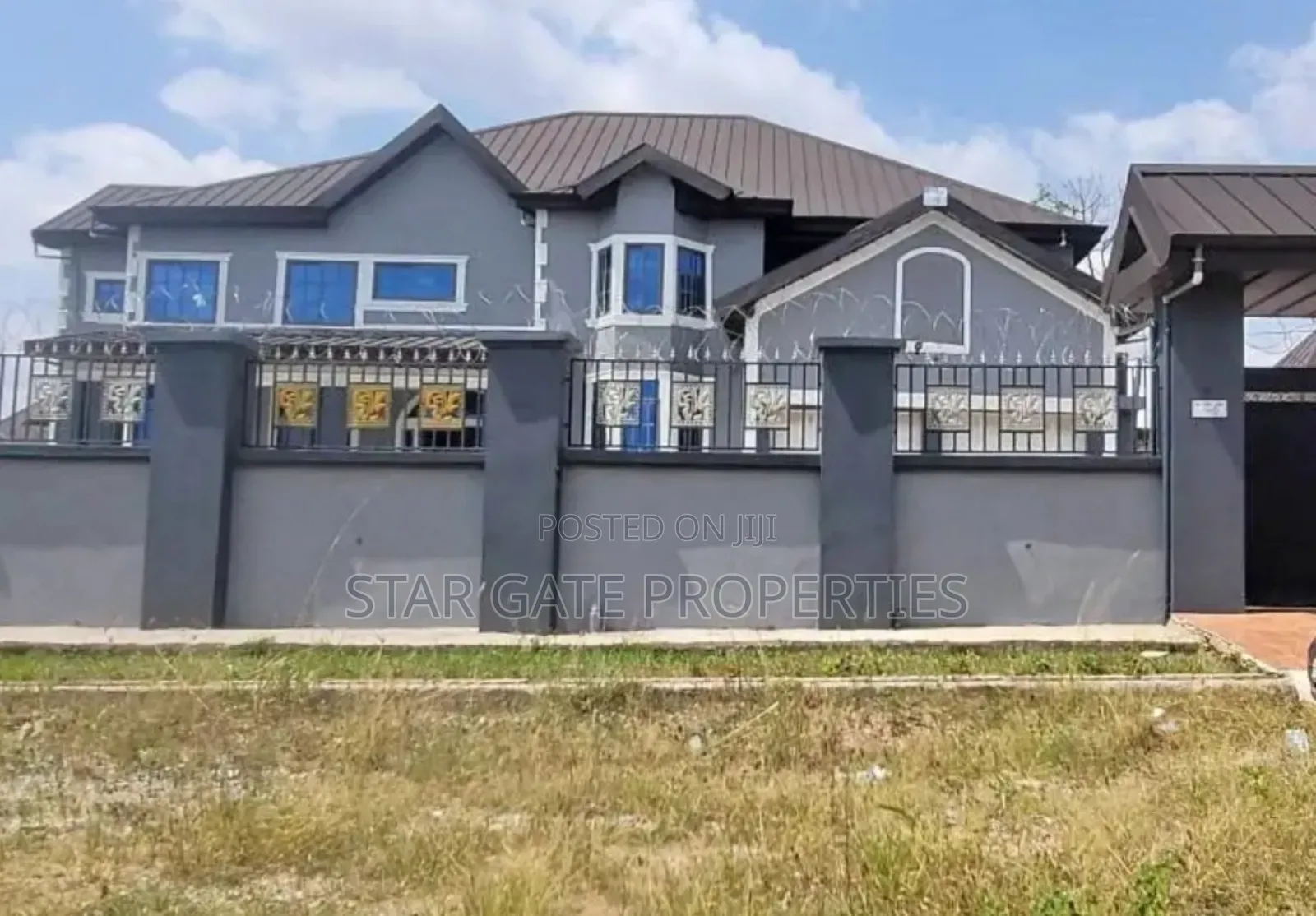 5bdrm House in Sokoban Apaaso (, Kumasi Metropolitan for sale