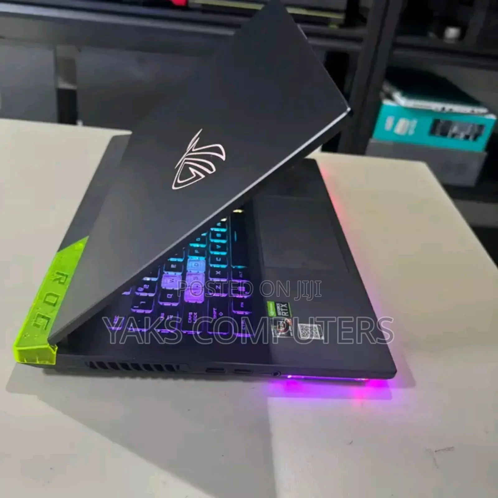 New Laptop Asus ROG Strix G15 G512 16GB AMD Ryzen 9 SSD 1T