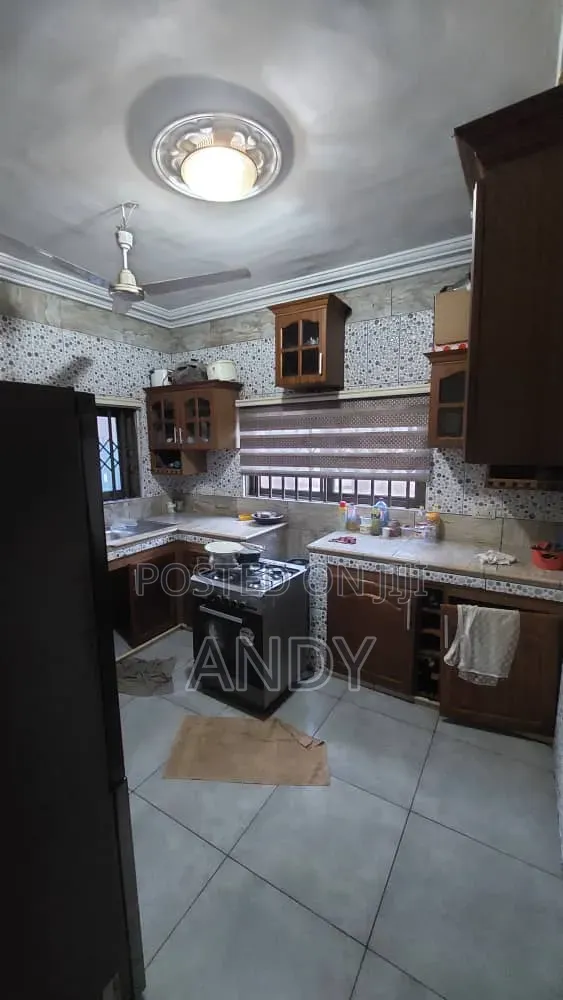 Furnished 3bdrm House in Teshie Bushroad, First Junction for rent