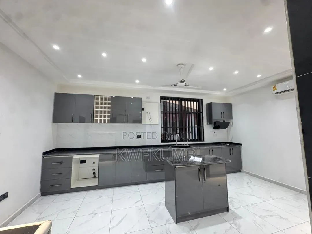 Newly Built 4 Bedroom House for Sale