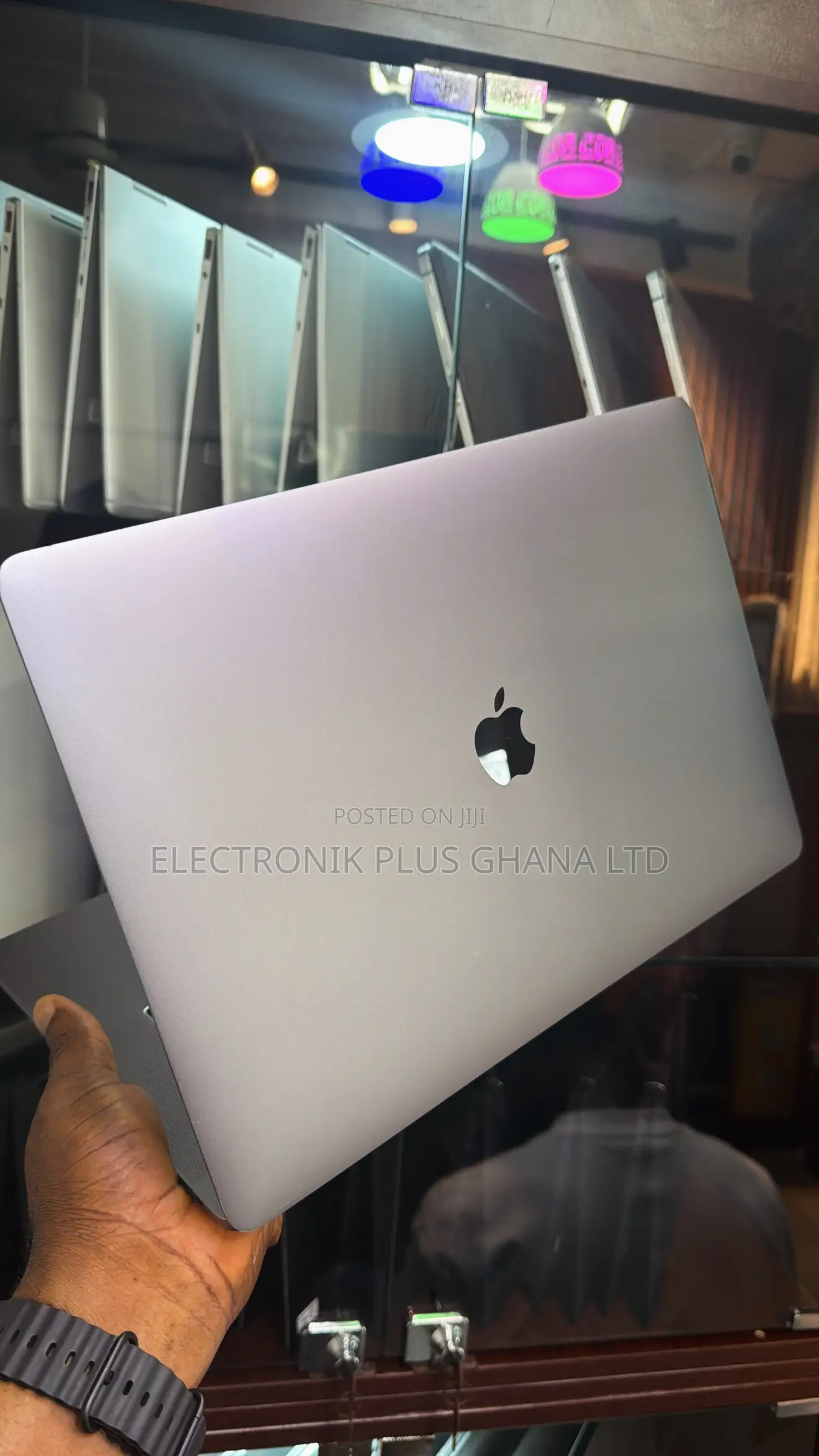 Laptop Apple MacBook Pro 2019 16GB Intel Core i9 SSD 512GB
