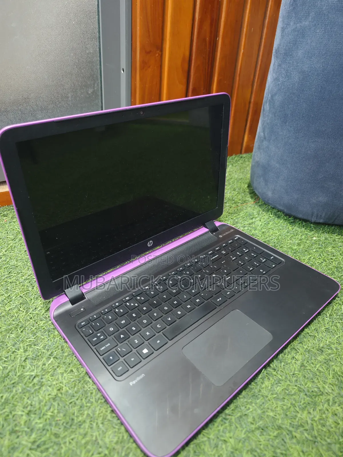 Laptop HP Pavilion 15 8GB Intel Core i3 HDD 1T