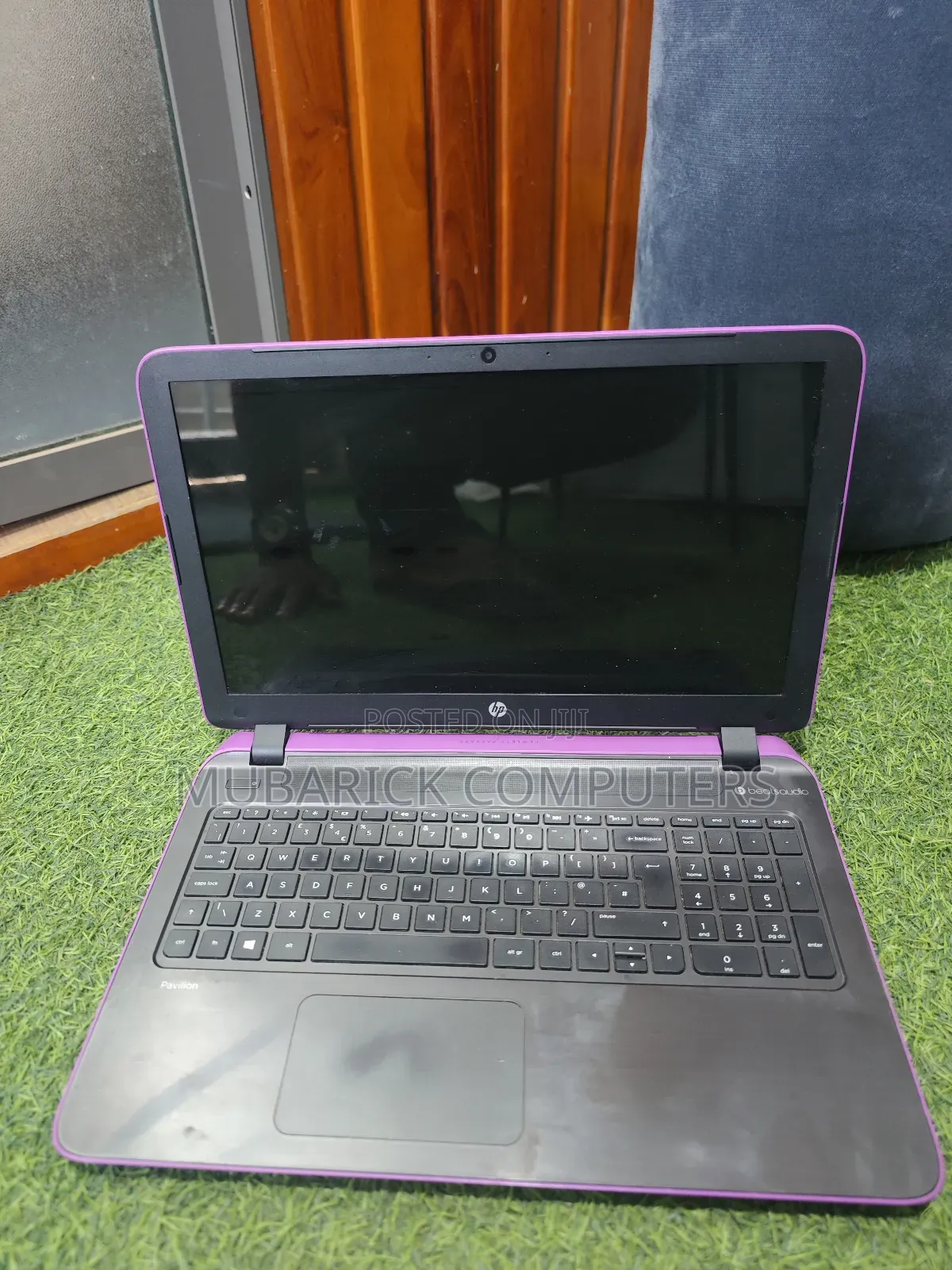 Laptop HP Pavilion 15 8GB Intel Core i3 HDD 1T