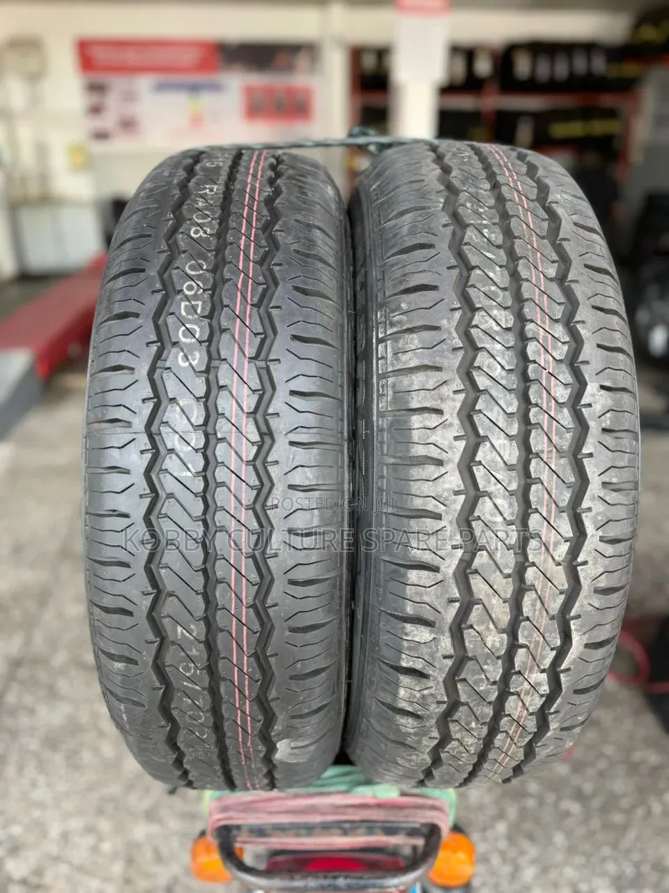 Original Hankook 215/70r16c Tyres Available for All Cars