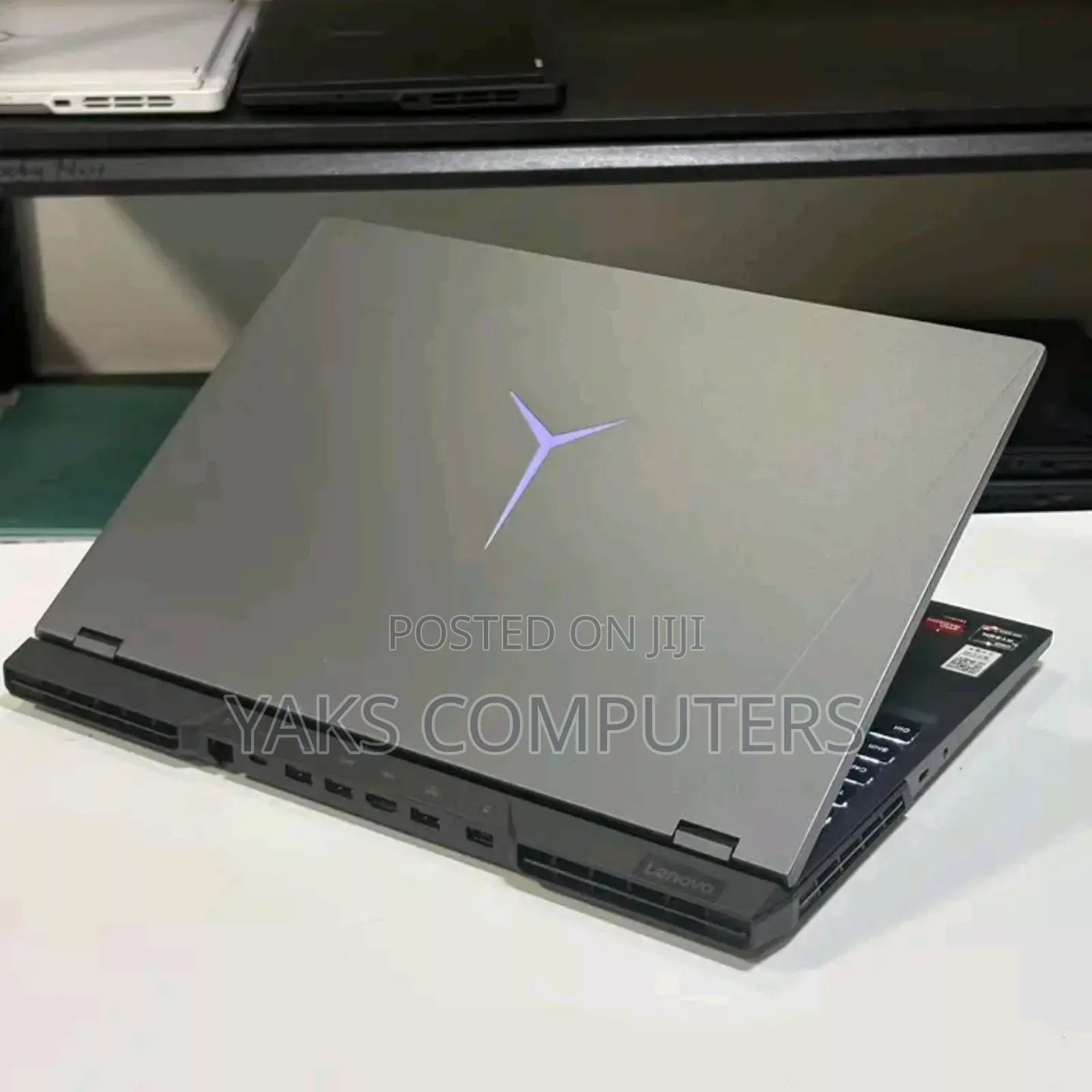 New Laptop Lenovo Legion 7 16GB AMD Ryzen 7 SSD 1T