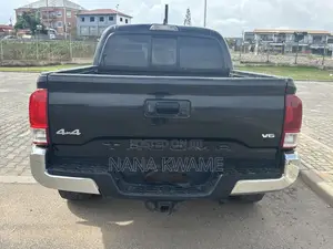 Toyota Tacoma SR 2019 Black