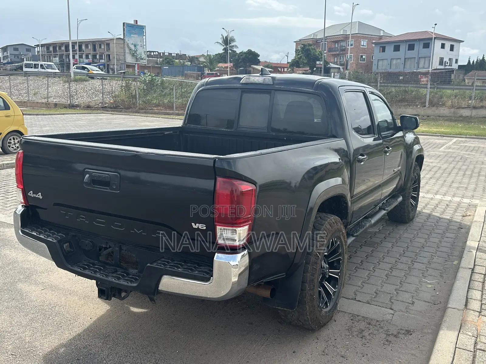 Toyota Tacoma SR 2019 Black