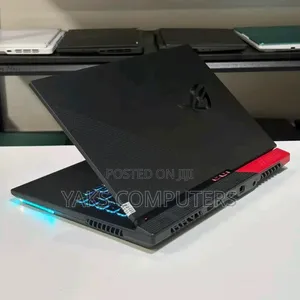 New Laptop Asus ROG Strix G17 16GB Intel Core i7 SSD 1T
