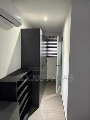 Furnished 1bdrm Apartment in The Grey Buildjng, American House for rent