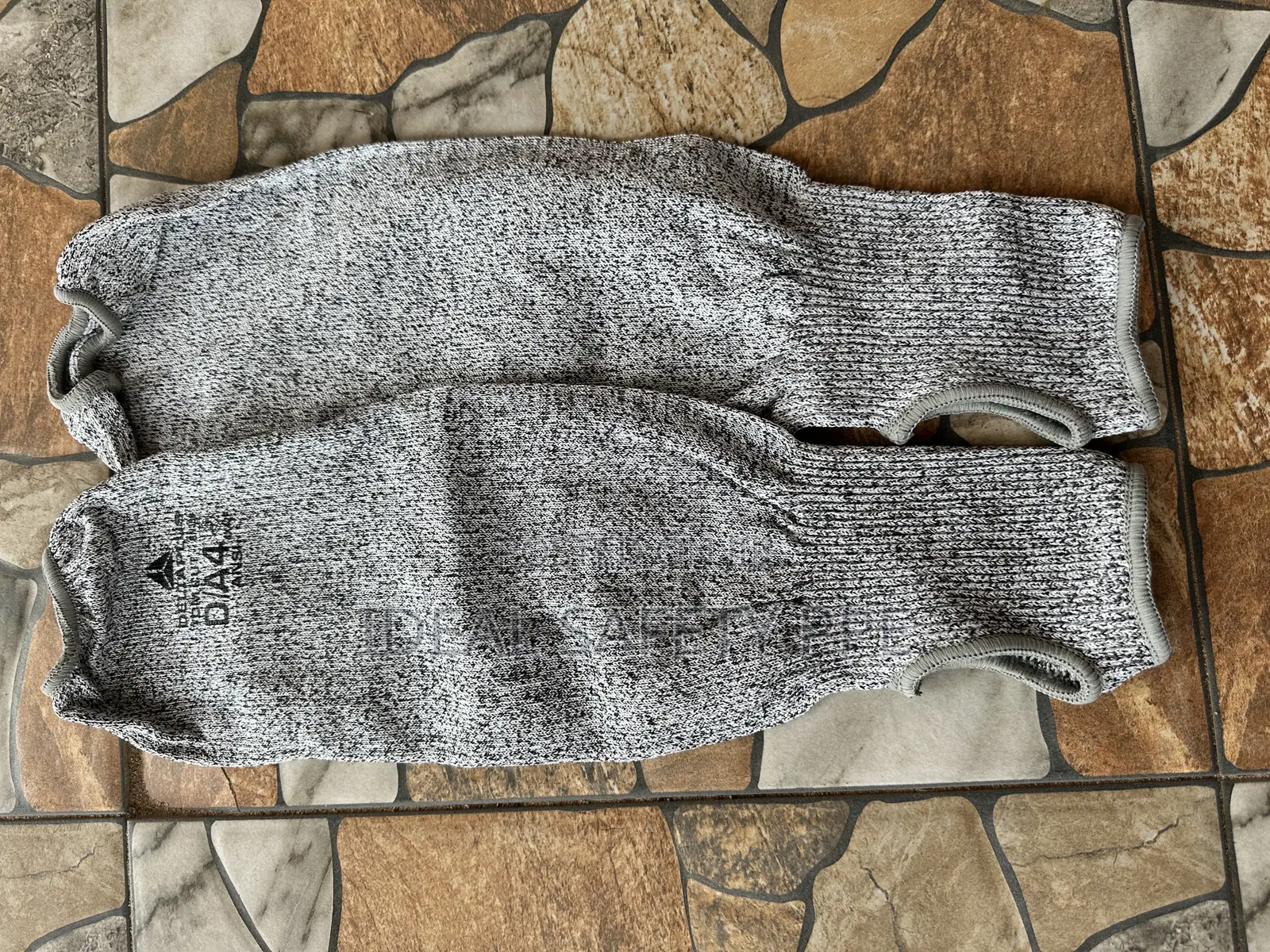 Cut-resistant Protective Arm Sleeves Or Safety Arm Guards