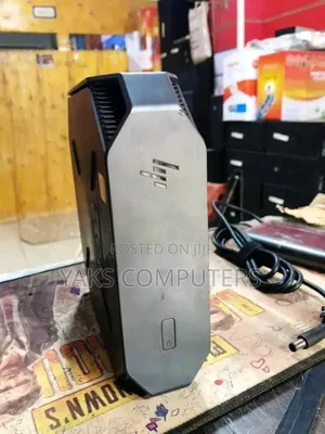 New Desktop Computer HP Z2 G4 Mini 16GB Intel Core i7 SSD 512GB