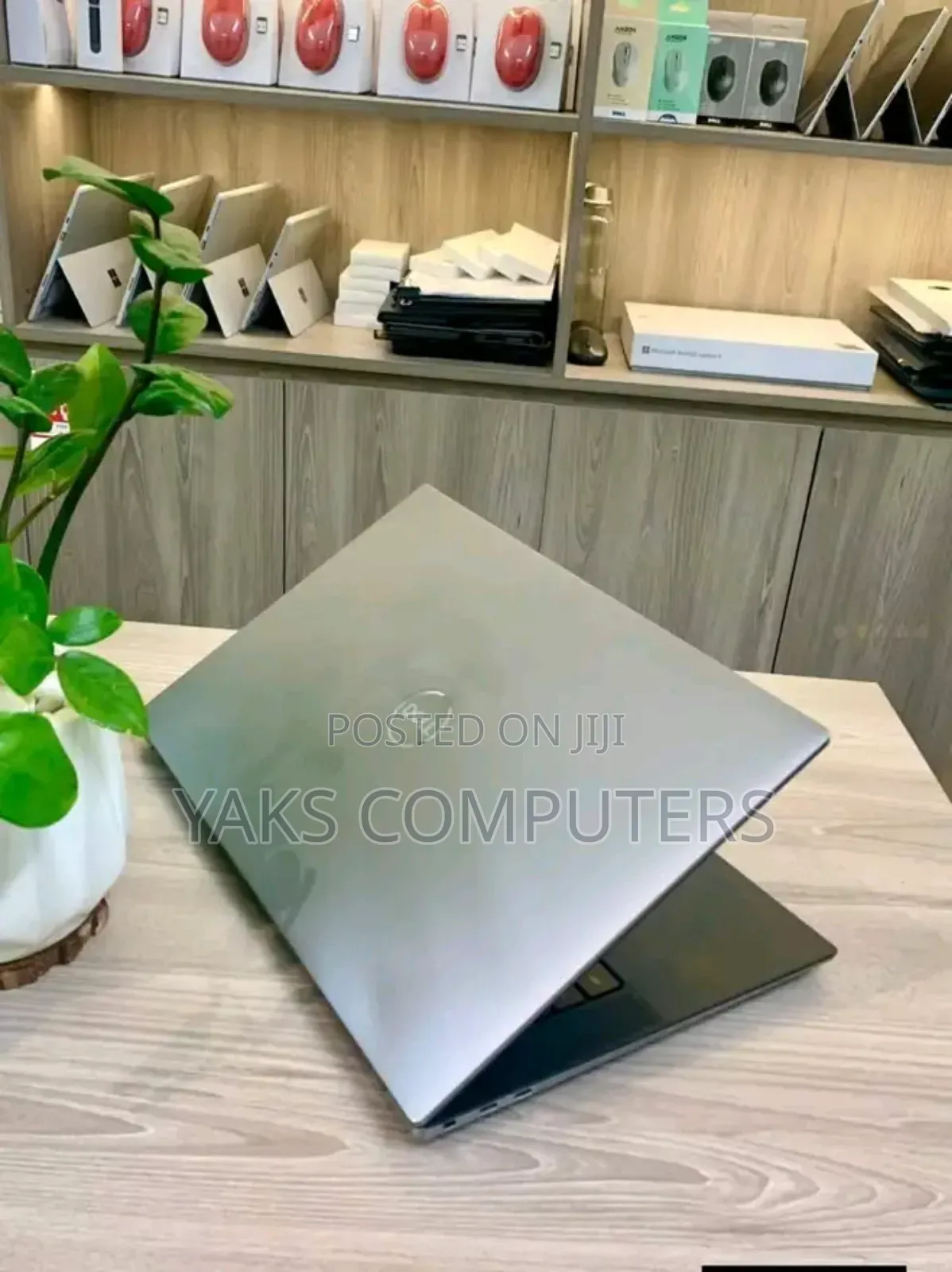 New Laptop Dell XPS 13 16GB Intel Core i5 SSD 512GB