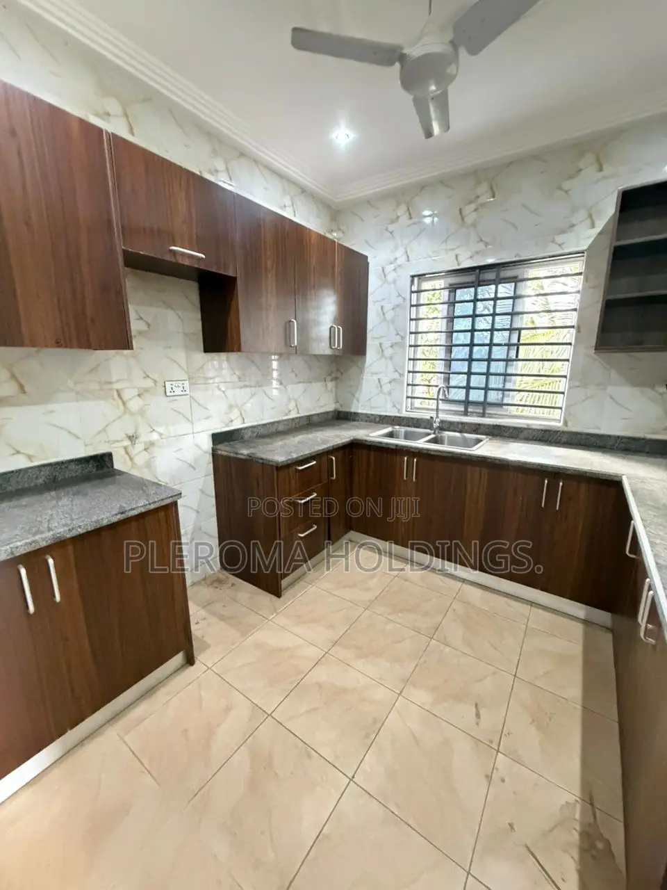 2bdrm Apartment in Trasacco, East Legon for rent