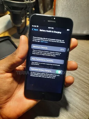 Apple iPhone 8 64 GB Black