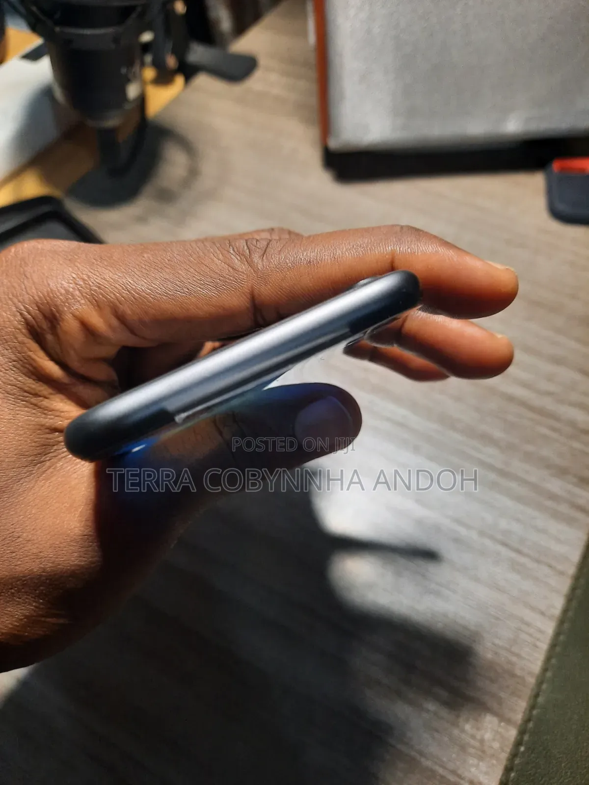 Apple iPhone 8 64 GB Black