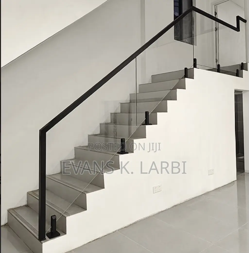 Rocky Stainless Steel And Glass Balustrade