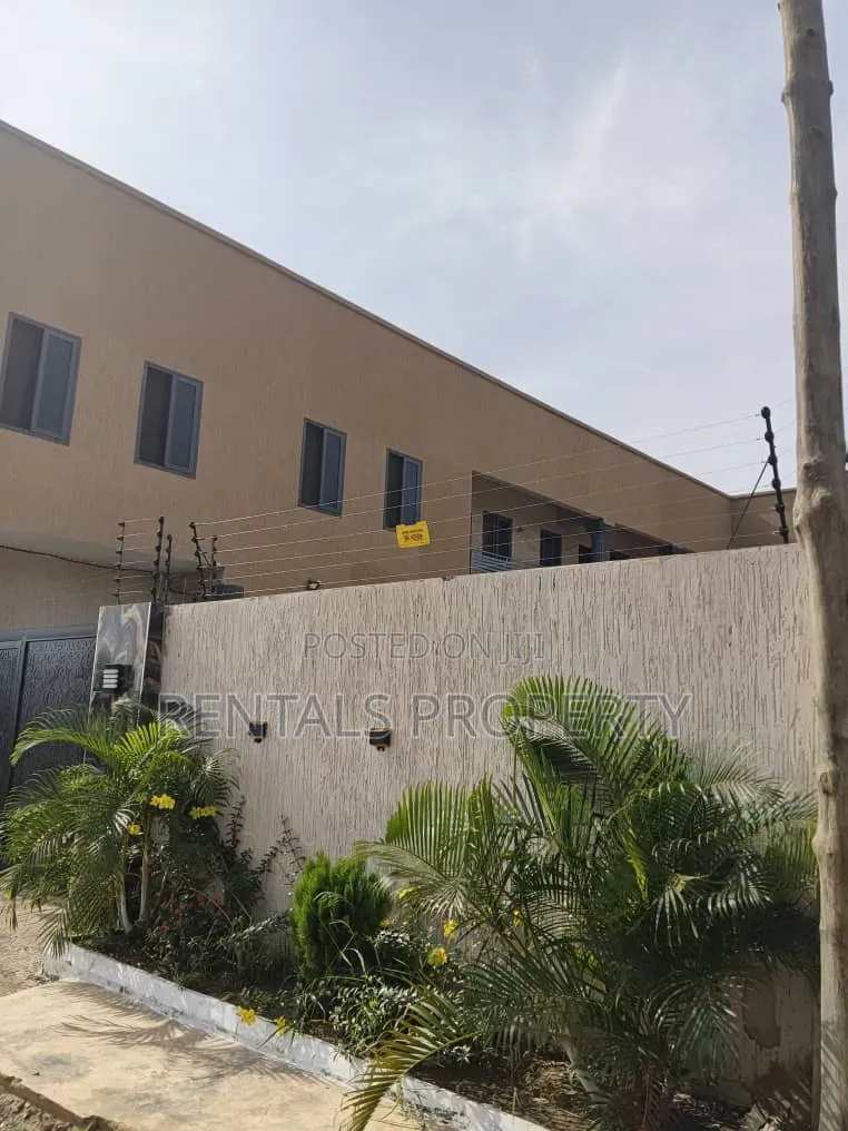 1bdrm Apartment in Danfa for rent