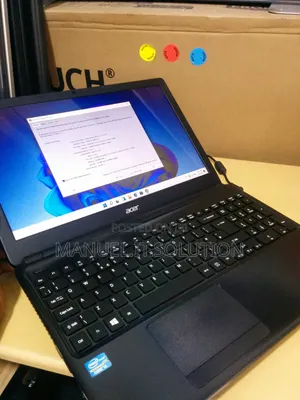 Laptop Acer Aspire E1-570 8GB Intel Core i3 HDD 320GB