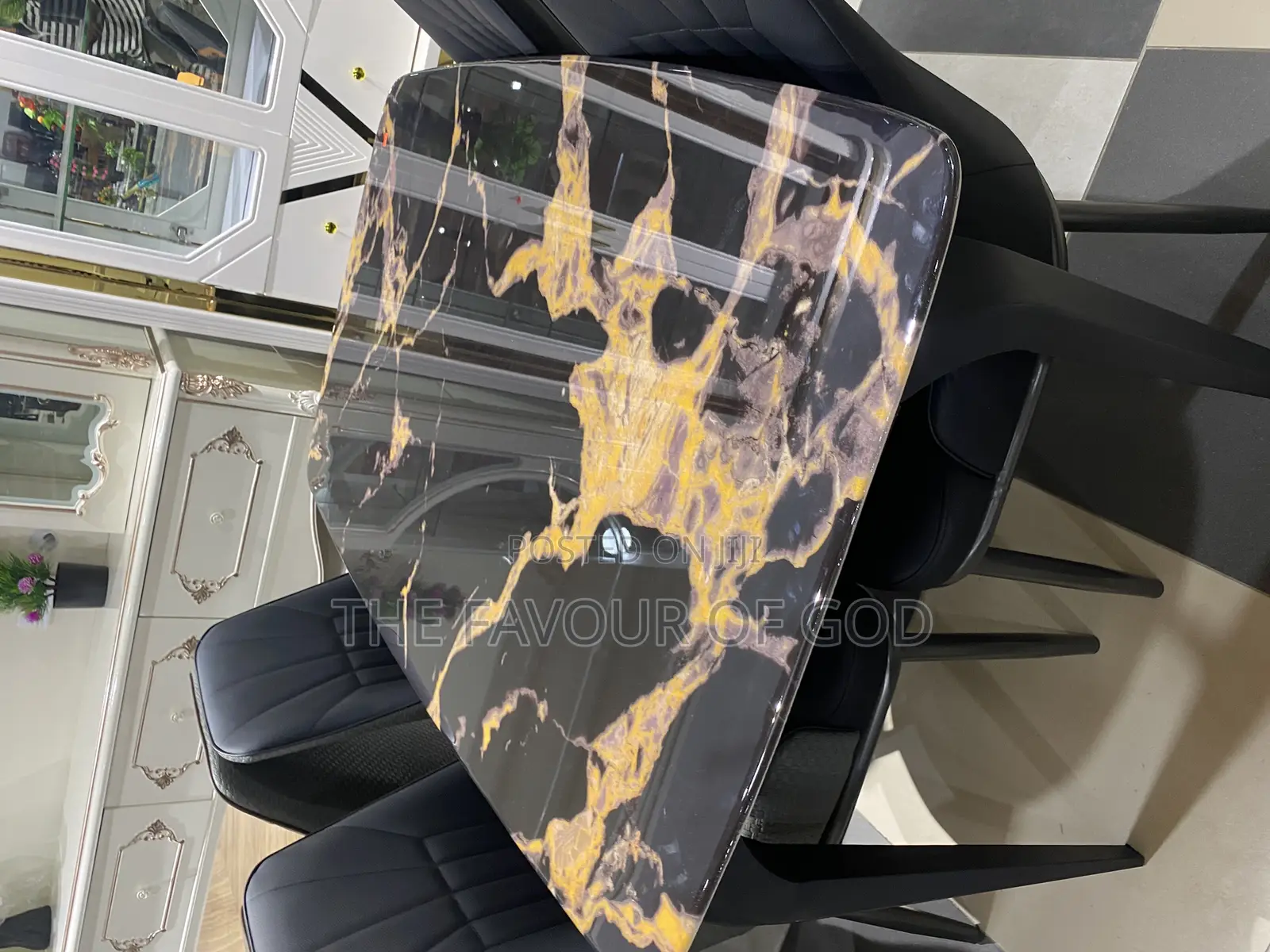 High Quality and Classic Marble Dining Set
