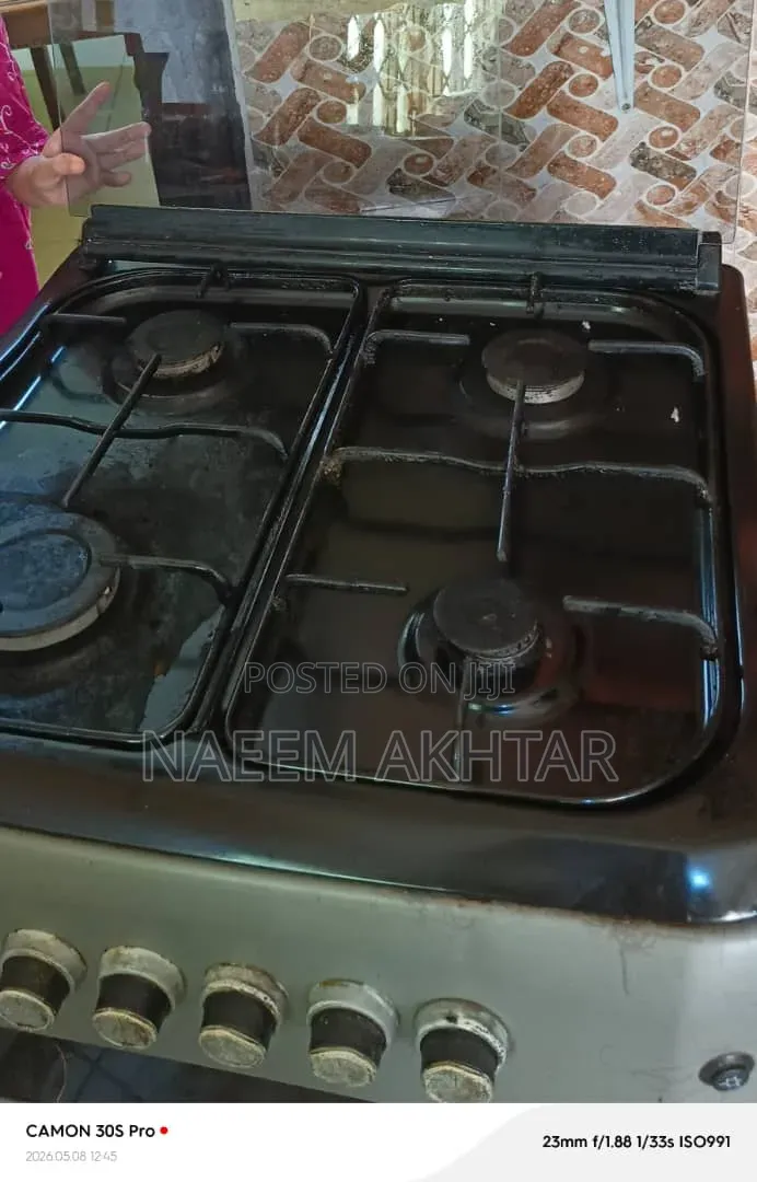 4 Burned Gass Stove for Sale