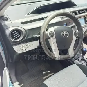 Toyota Prius 2013 Blue