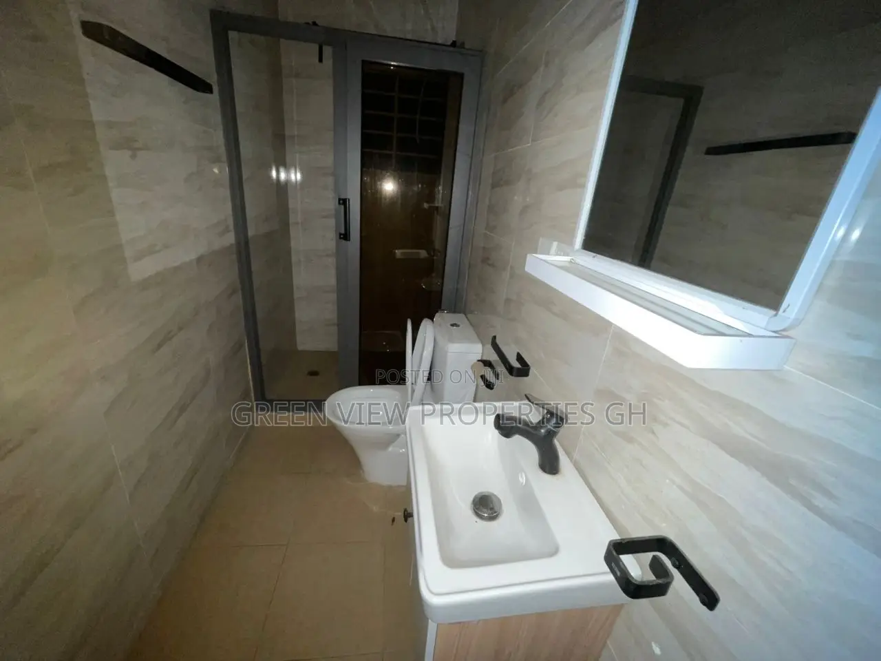 2bdrm Apartment in Ashaley Botwe for rent