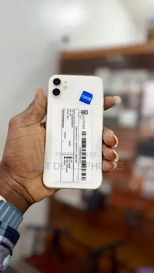 Apple iPhone 11 128 GB Silver