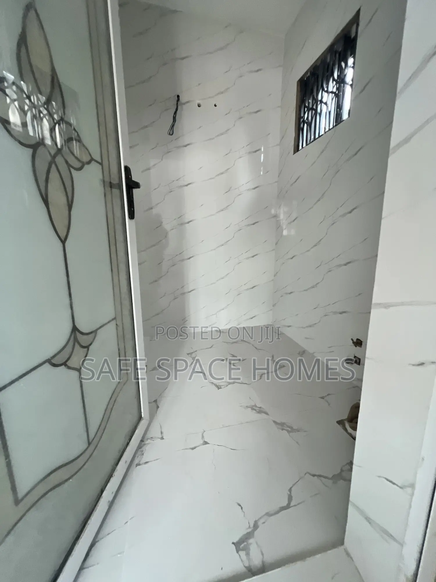 1bdrm Apartment in Tseaddo for rent
