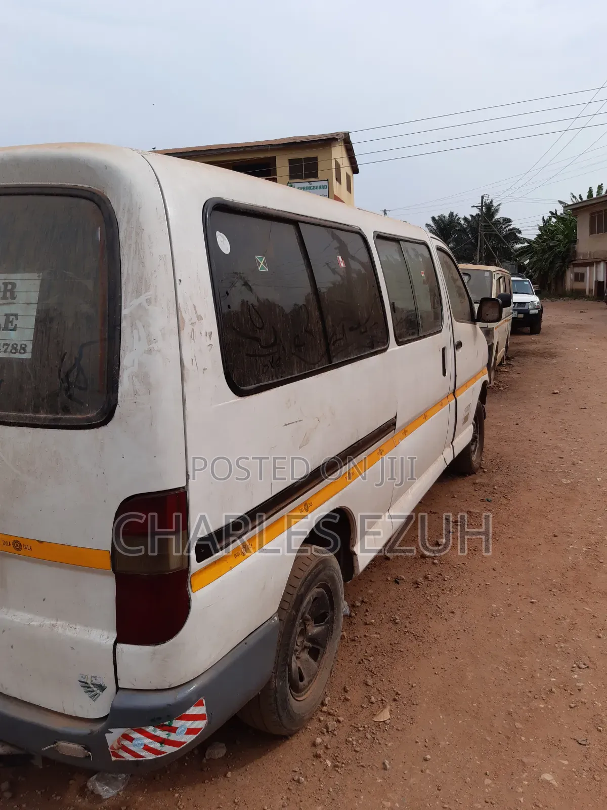 Toyota HiAce 2010 White