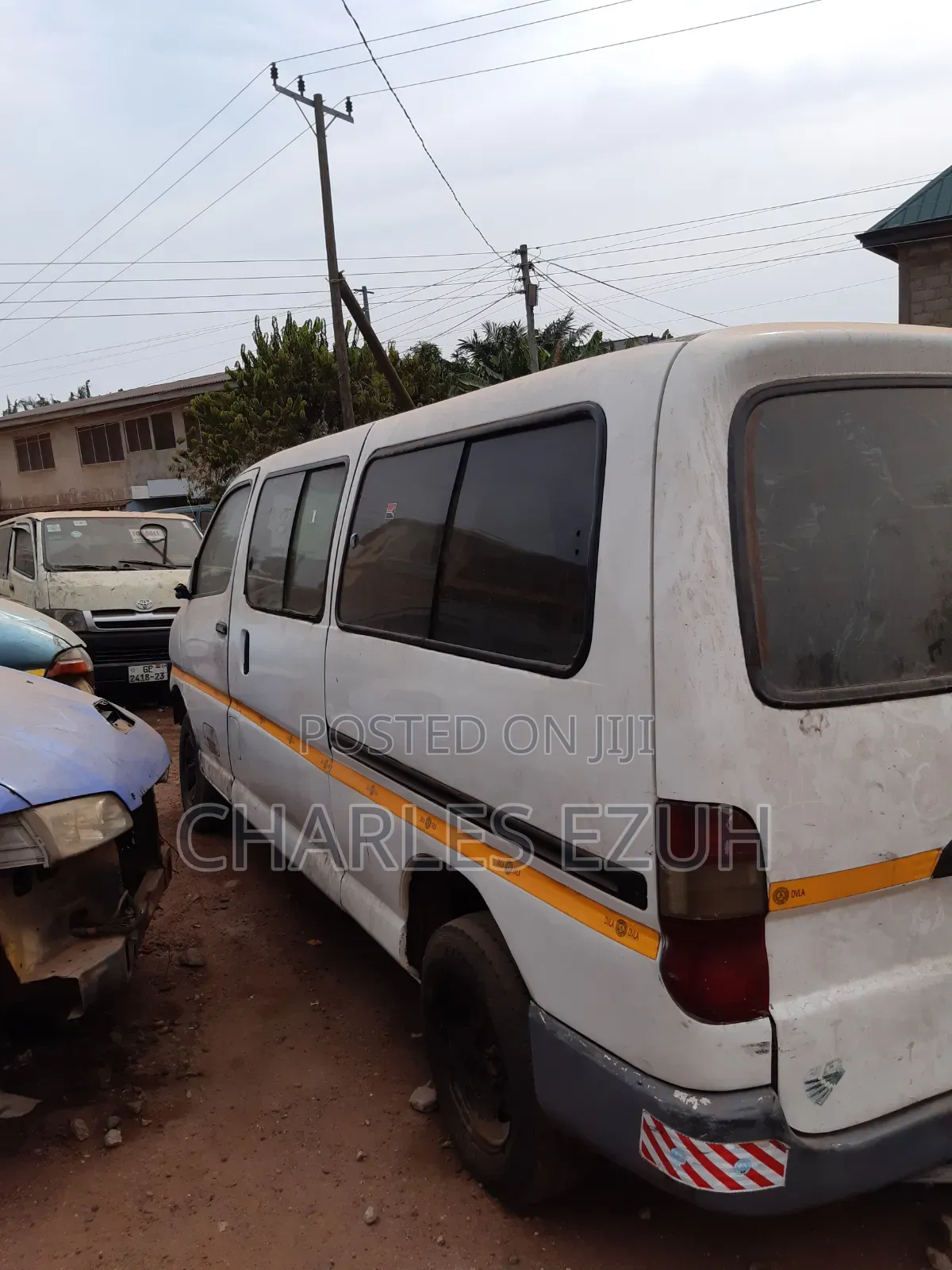 Toyota HiAce 2010 White