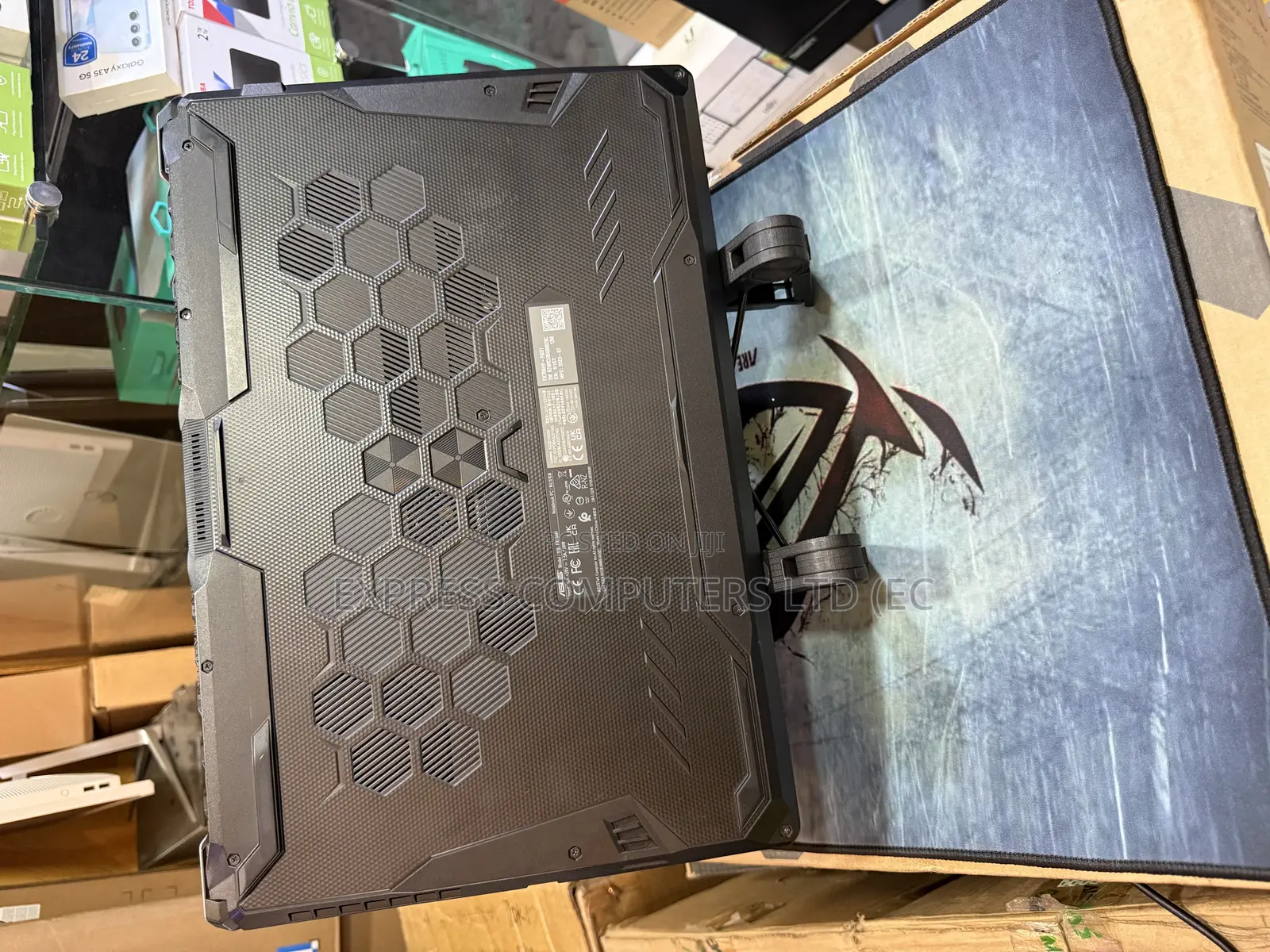 Laptop Asus TUF Gaming A17 24GB Intel Core i5 SSD 512GB