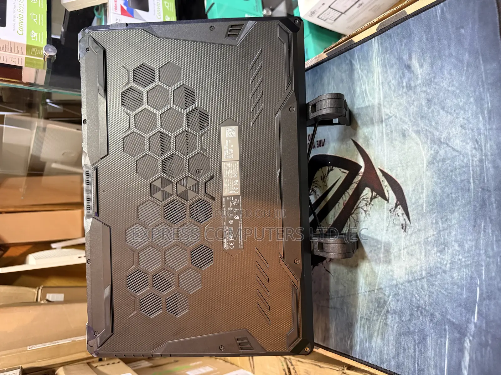 Laptop Asus TUF Gaming A17 24GB Intel Core i5 SSD 512GB
