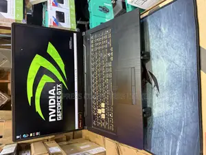 Laptop Asus TUF Gaming A17 24GB Intel Core i5 SSD 512GB