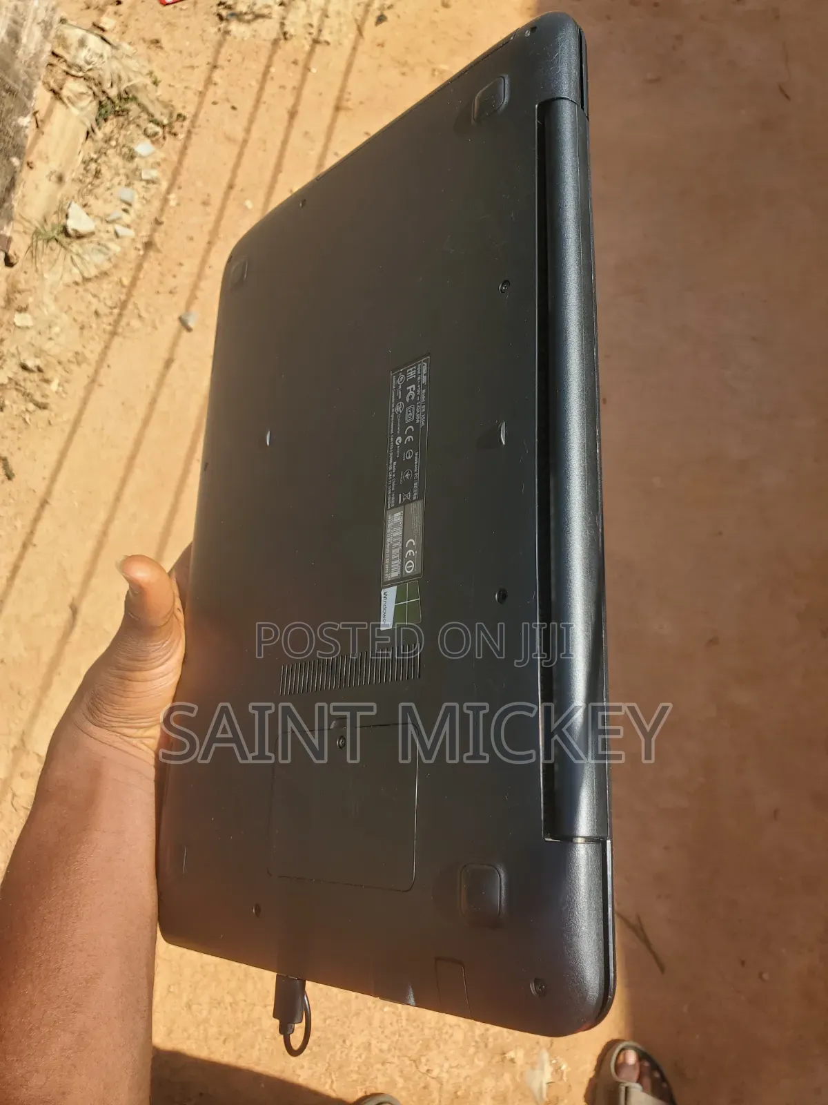 Laptop Asus X555LJ 8GB Intel Core i5 HDD 512GB