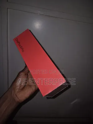 New OnePlus 8 Pro 128 GB Black