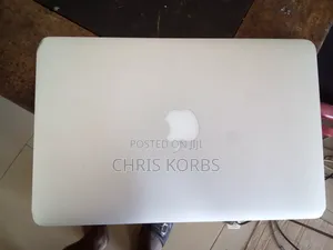 Laptop Apple MacBook Air 2012 8GB Intel Core i5 SSD 128GB
