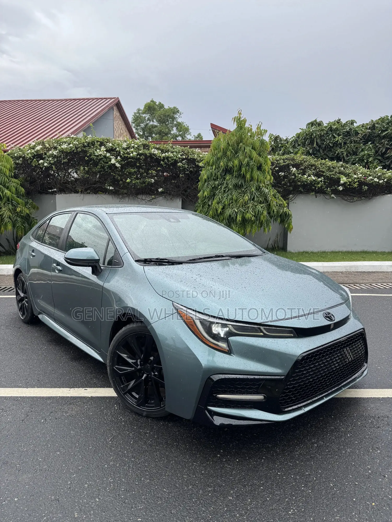 Toyota Corolla SE 2020 Green