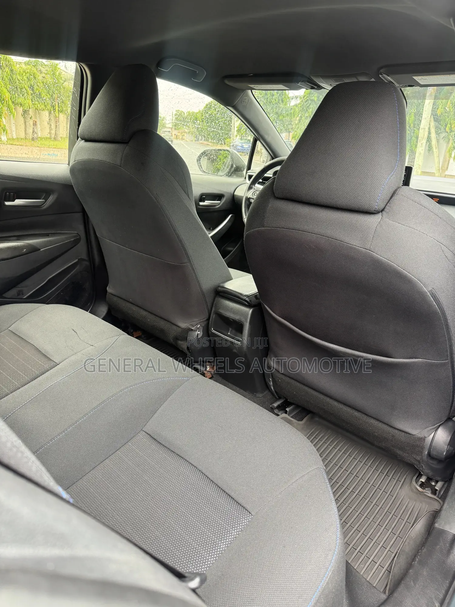 Toyota Corolla SE 2020 Green