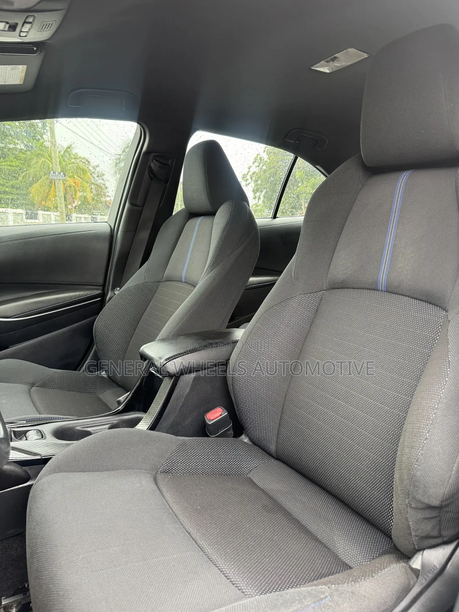 Toyota Corolla SE 2020 Green