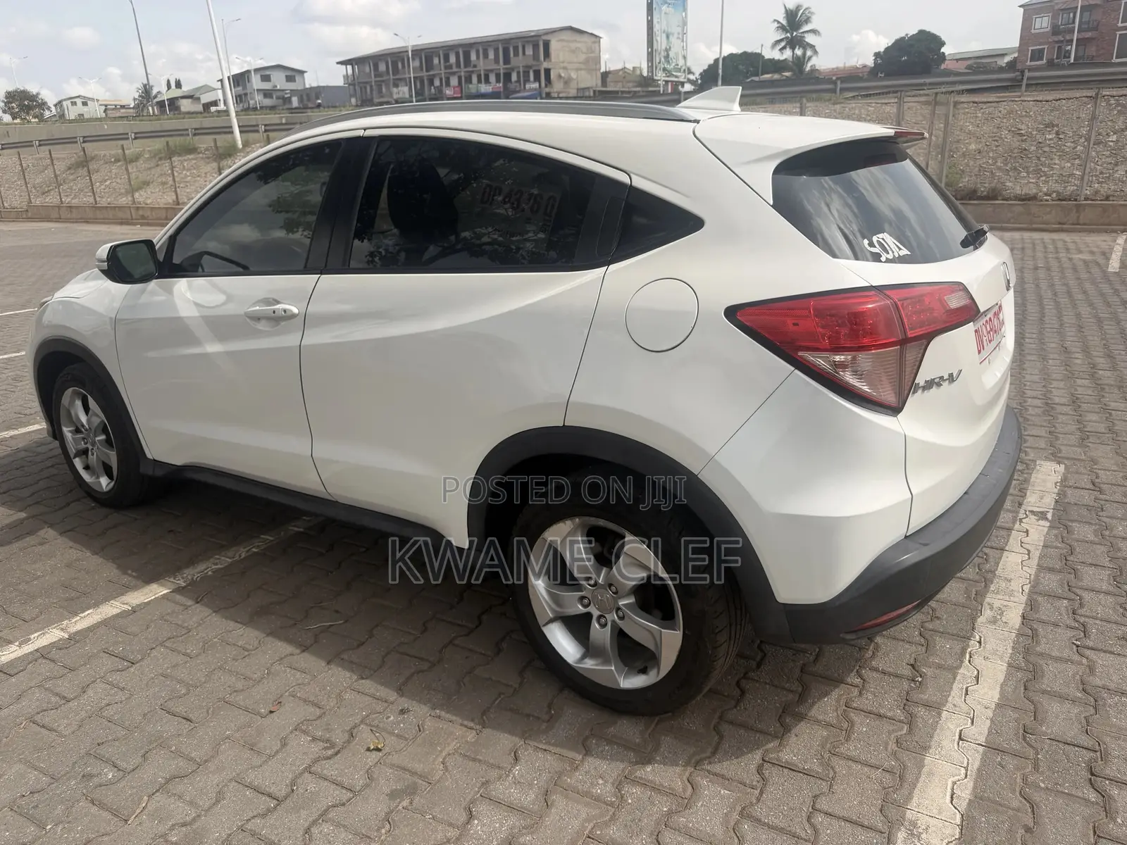 Honda HR-V EX-L w/Navigation AWD 2017 White