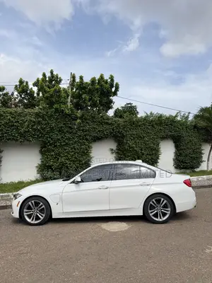 BMW 330i 2017 White