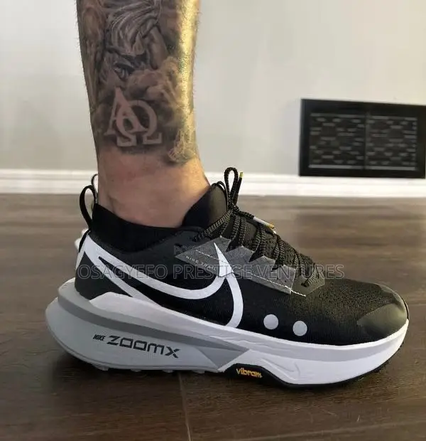 Nike Zoomx Zegama Trail 2 ( Black/White )