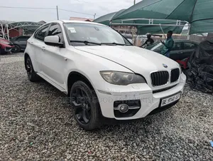 BMW X6 2001 White