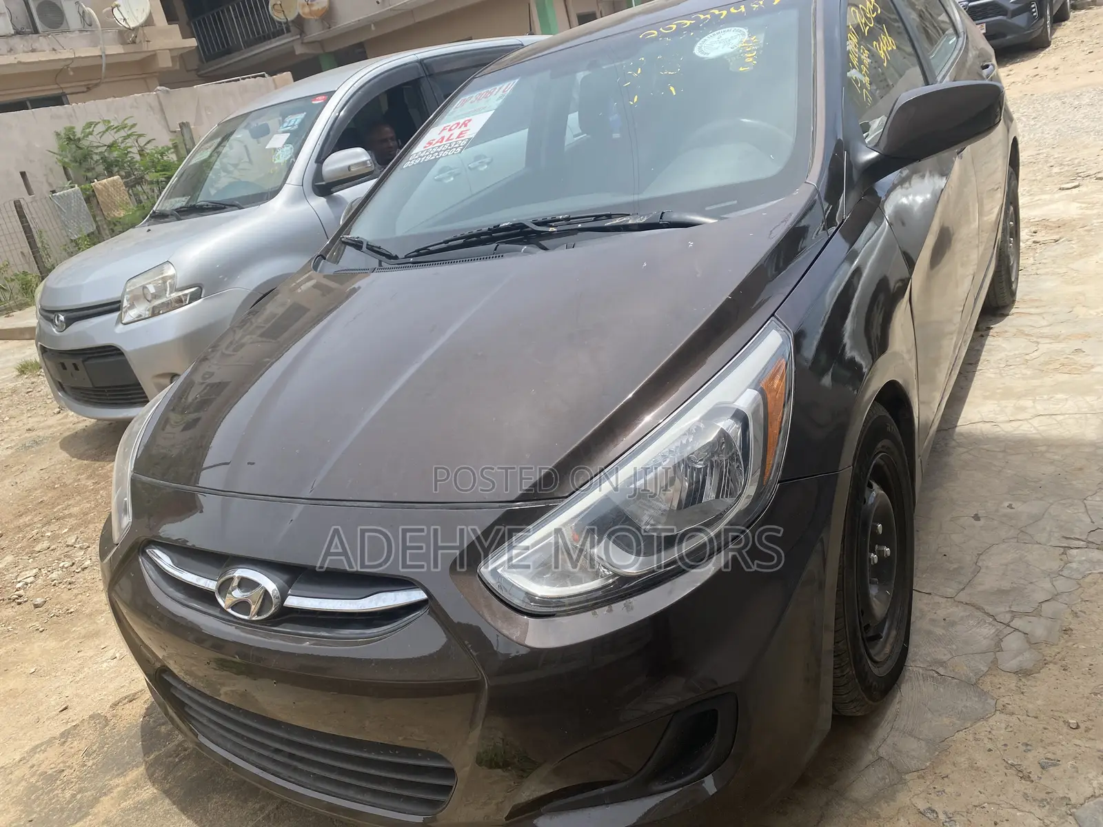 Hyundai Accent GLS 4dr Sedan (1.6L 4cyl 6M) 2015 Brown