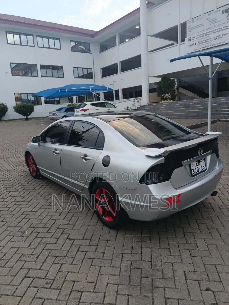 Honda Civic 1.8 5 Door 2011 Silver